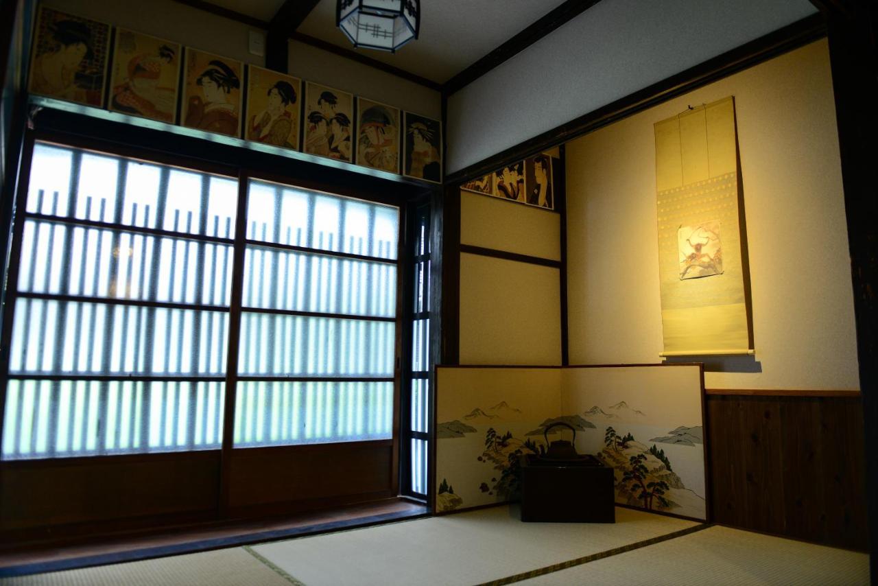 Villa Nishioji Tanuki 西大路 狸 Kyōto Exterior foto