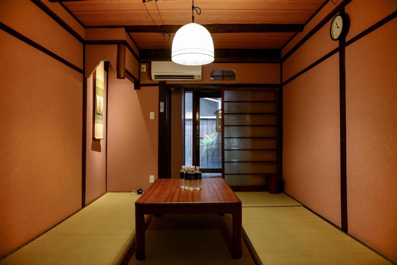 Villa Nishioji Tanuki 西大路 狸 Kyōto Exterior foto