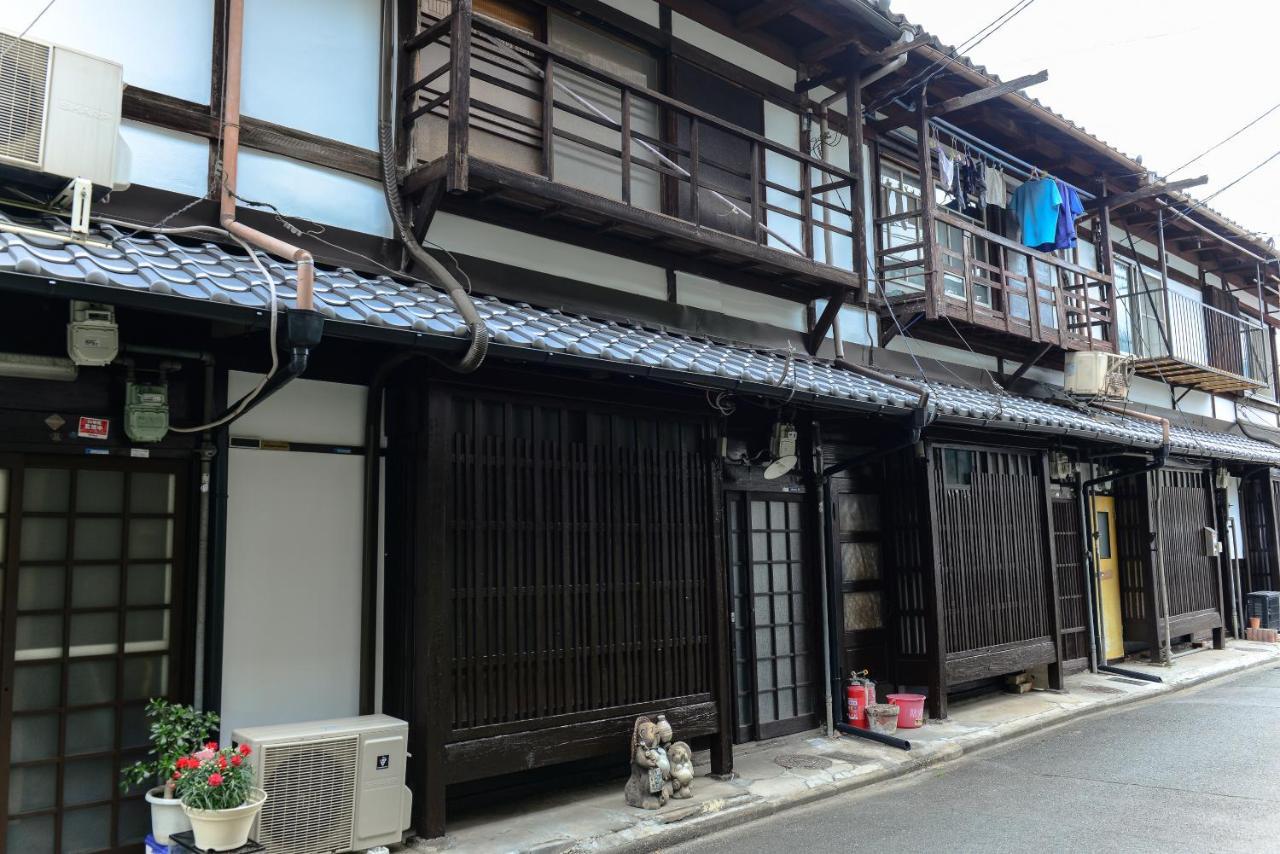 Villa Nishioji Tanuki 西大路 狸 Kyōto Exterior foto